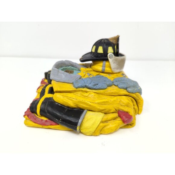 Giuseppi 2 Pc Fireman Uniform Resin Sculpture Opens To A Trinket Box 8x7x4 - Picture 6 of 14